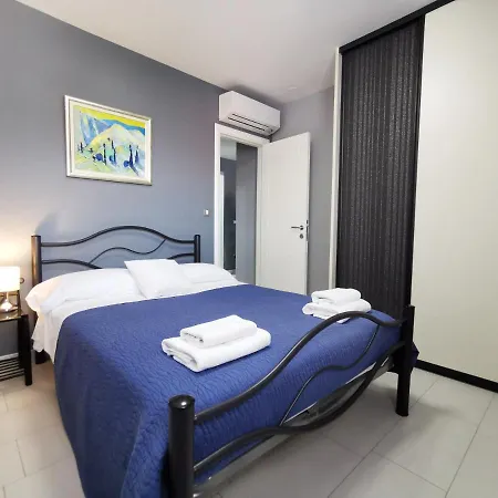 Veduta Luxury Daire *