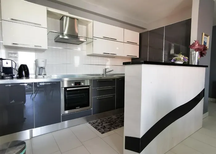 Veduta Luxury דירה